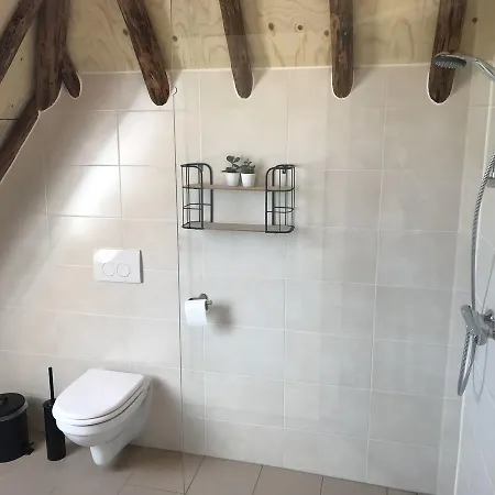 Holiday Hoeve Landzicht Feriehus *