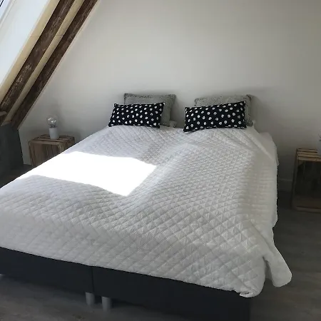 Holiday Hoeve Landzicht Feriehus